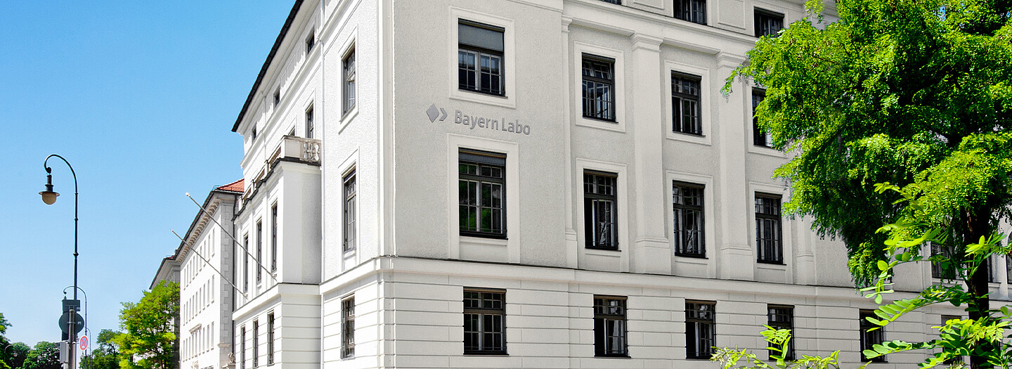 Umfangreiche Möglichkeiten der BayernLabo als Organ der staatlichen Wohnungspolitik.