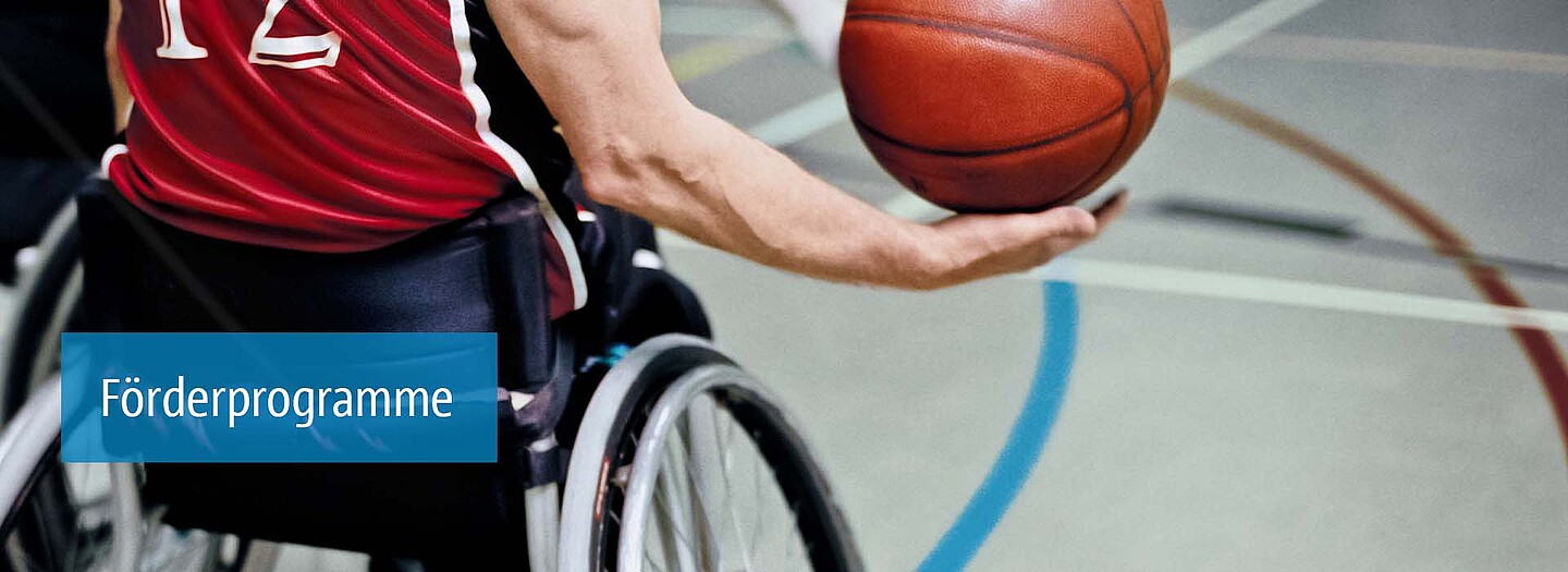 Förderprogramme der BayernLabo für soziale Einrichtungen Sporthallenangebot durch soziale Förderprogramme der BayernLabo.